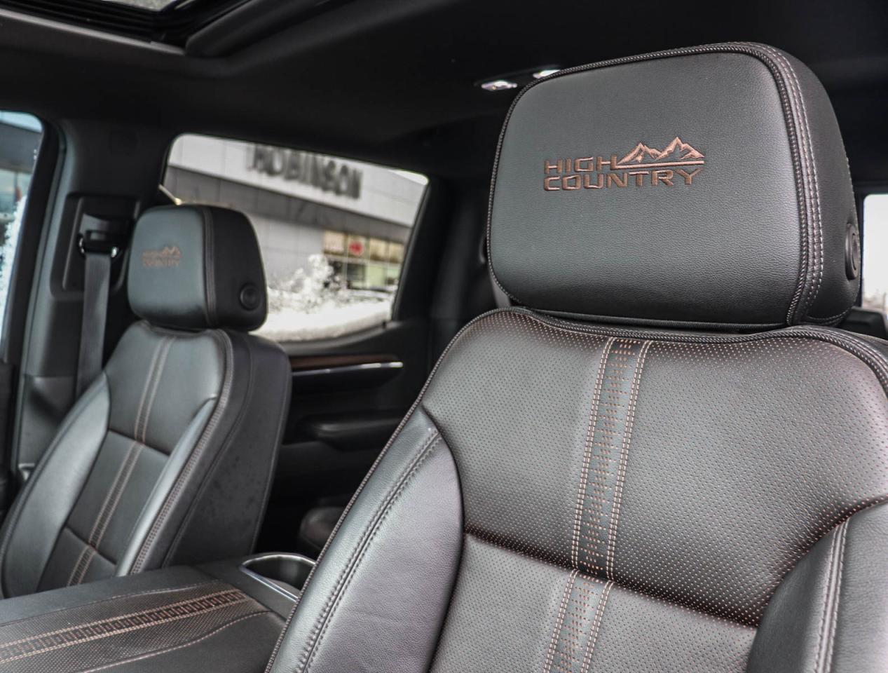 2023 Chevrolet Silverado 1500 High Country Photo