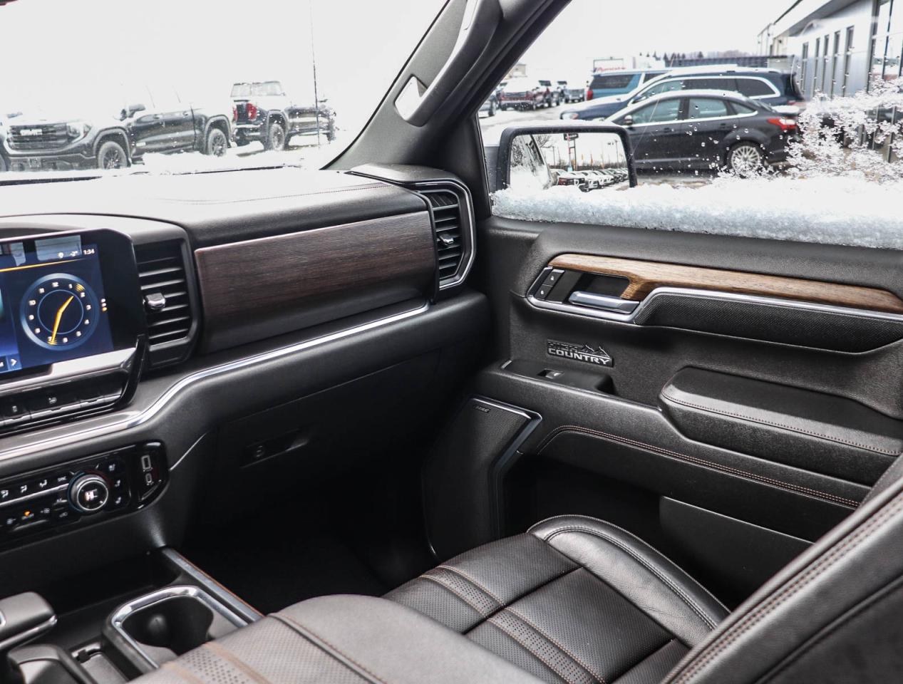 2023 Chevrolet Silverado 1500 High Country Photo