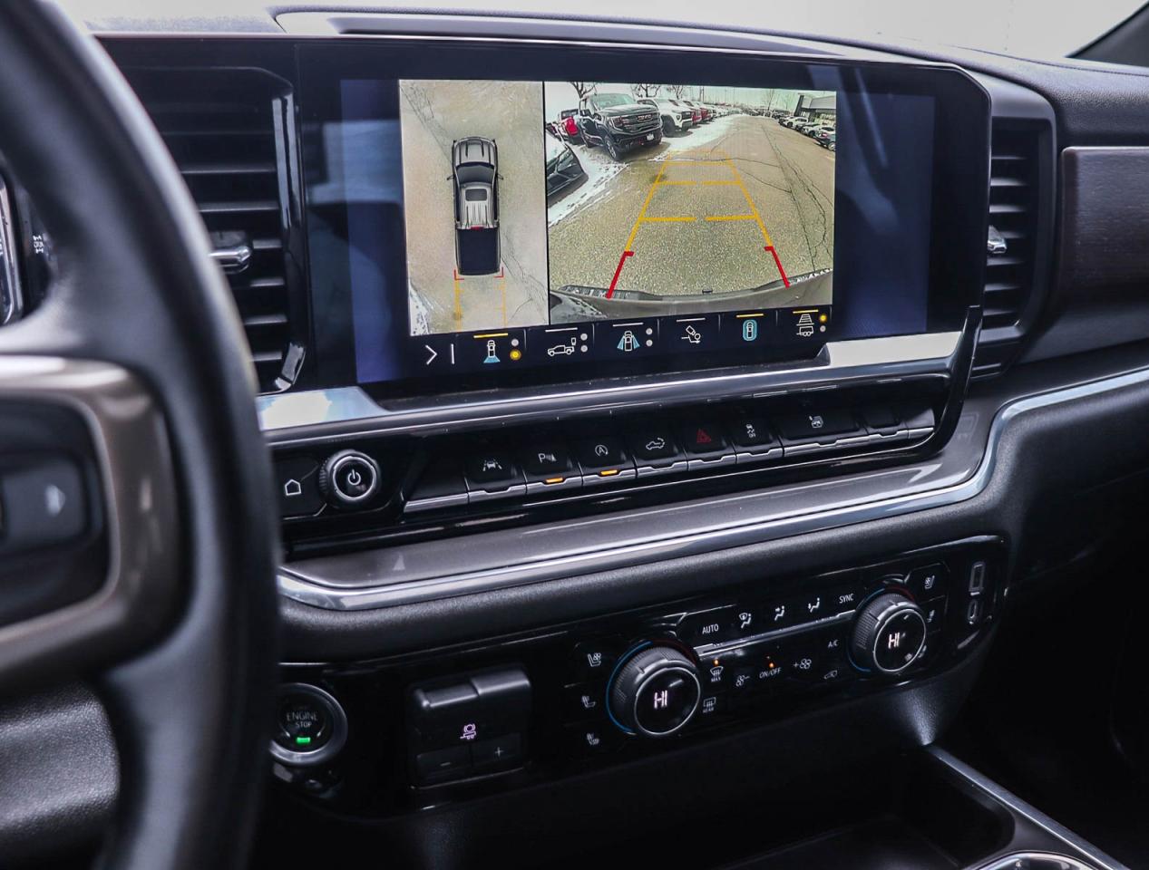 2023 Chevrolet Silverado 1500 High Country Photo