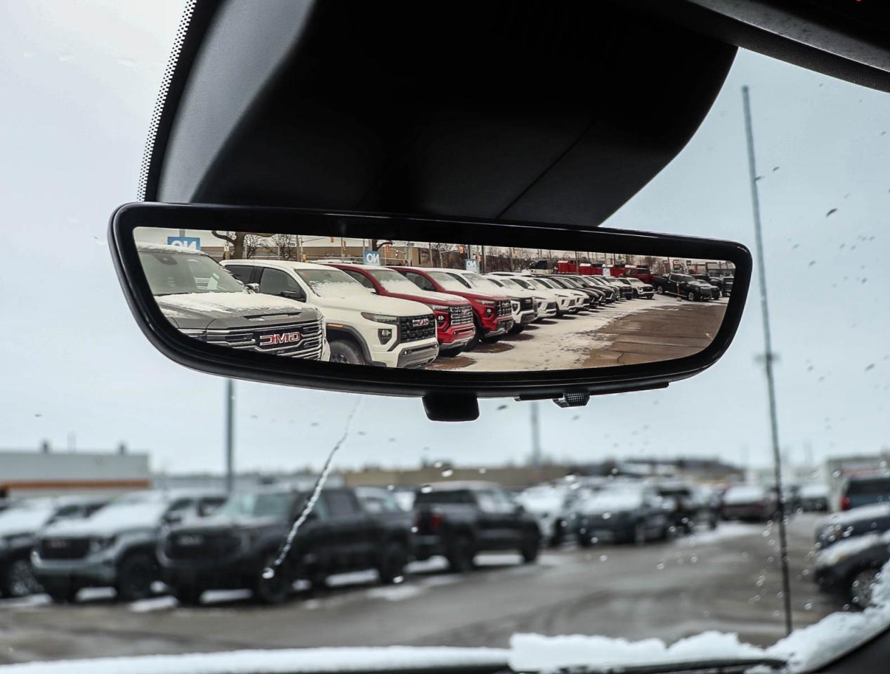 2023 Chevrolet Silverado 1500 High Country Photo