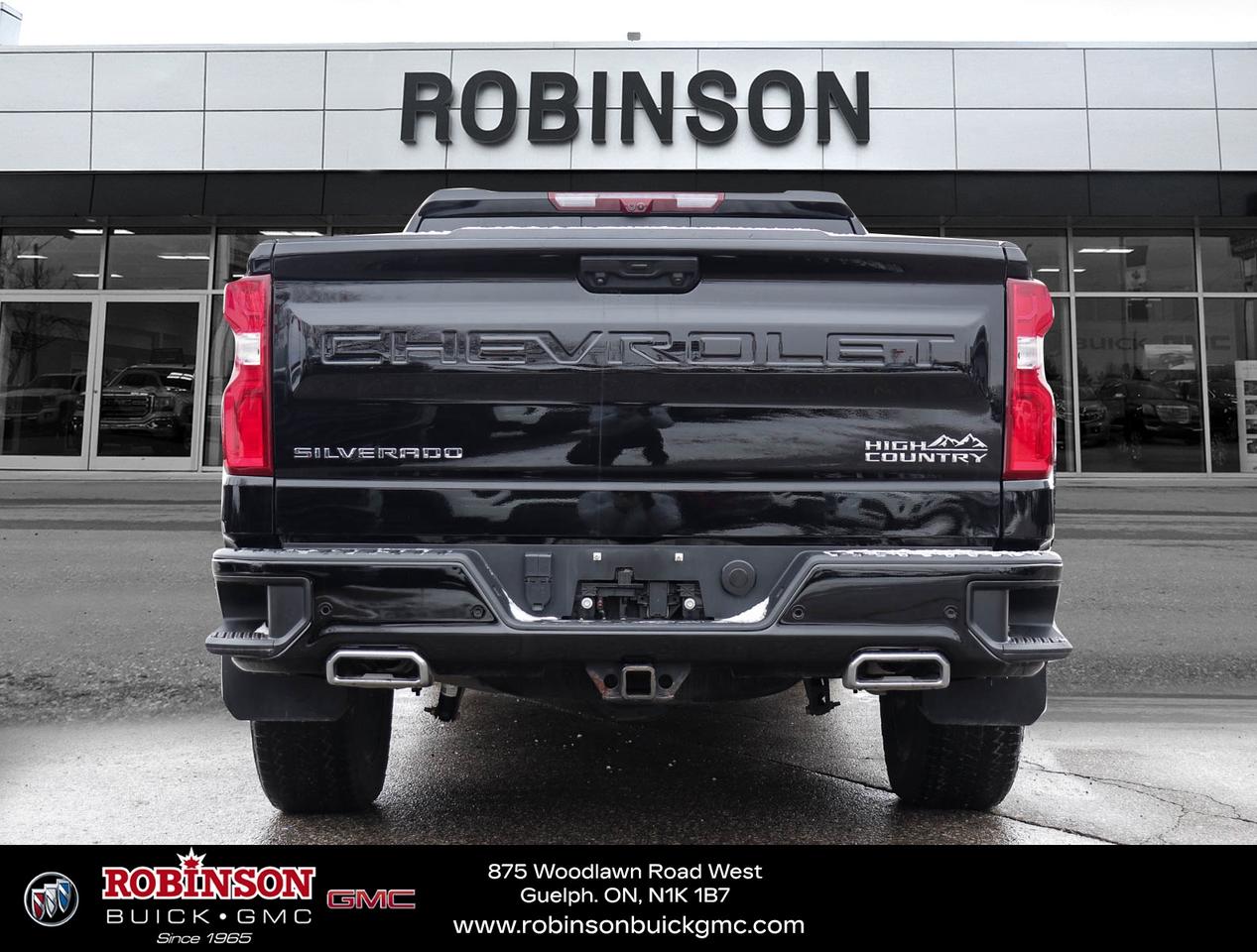 2023 Chevrolet Silverado 1500 High Country Photo3
