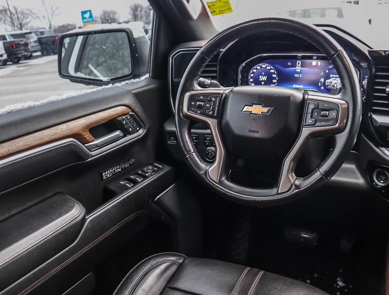 2023 Chevrolet Silverado 1500 High Country Photo