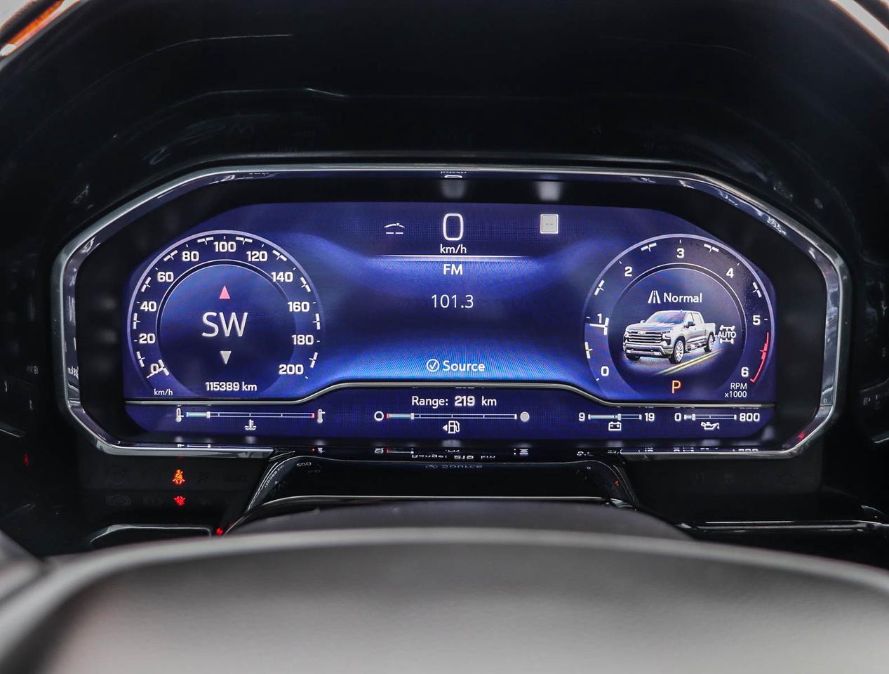 2023 Chevrolet Silverado 1500 High Country Photo