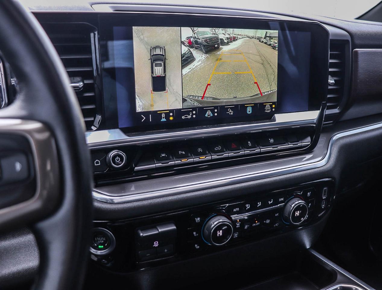 2023 Chevrolet Silverado 1500 High Country Photo