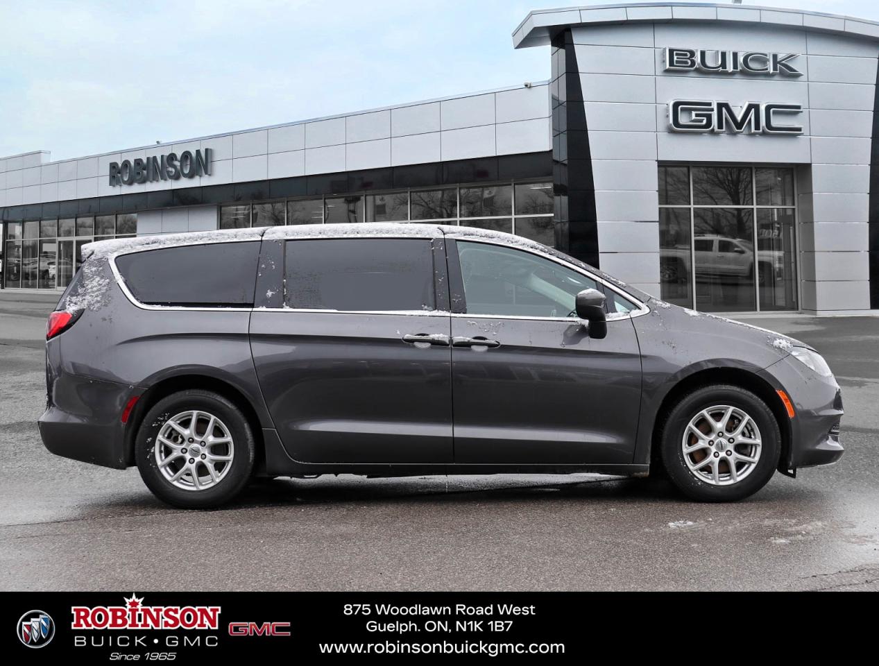 2021 Chrysler Grand Caravan SXT Photo