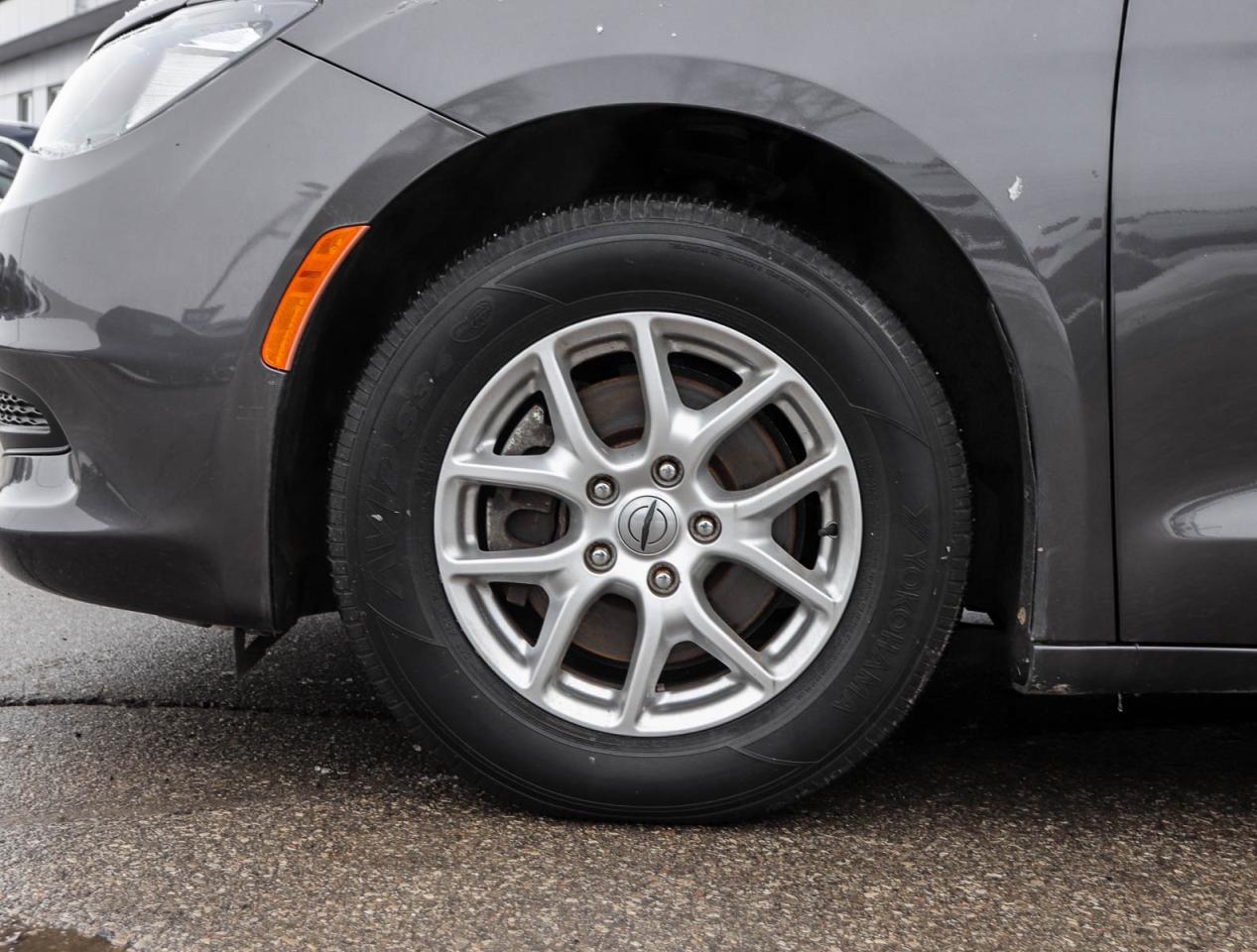 2021 Chrysler Grand Caravan SXT Photo