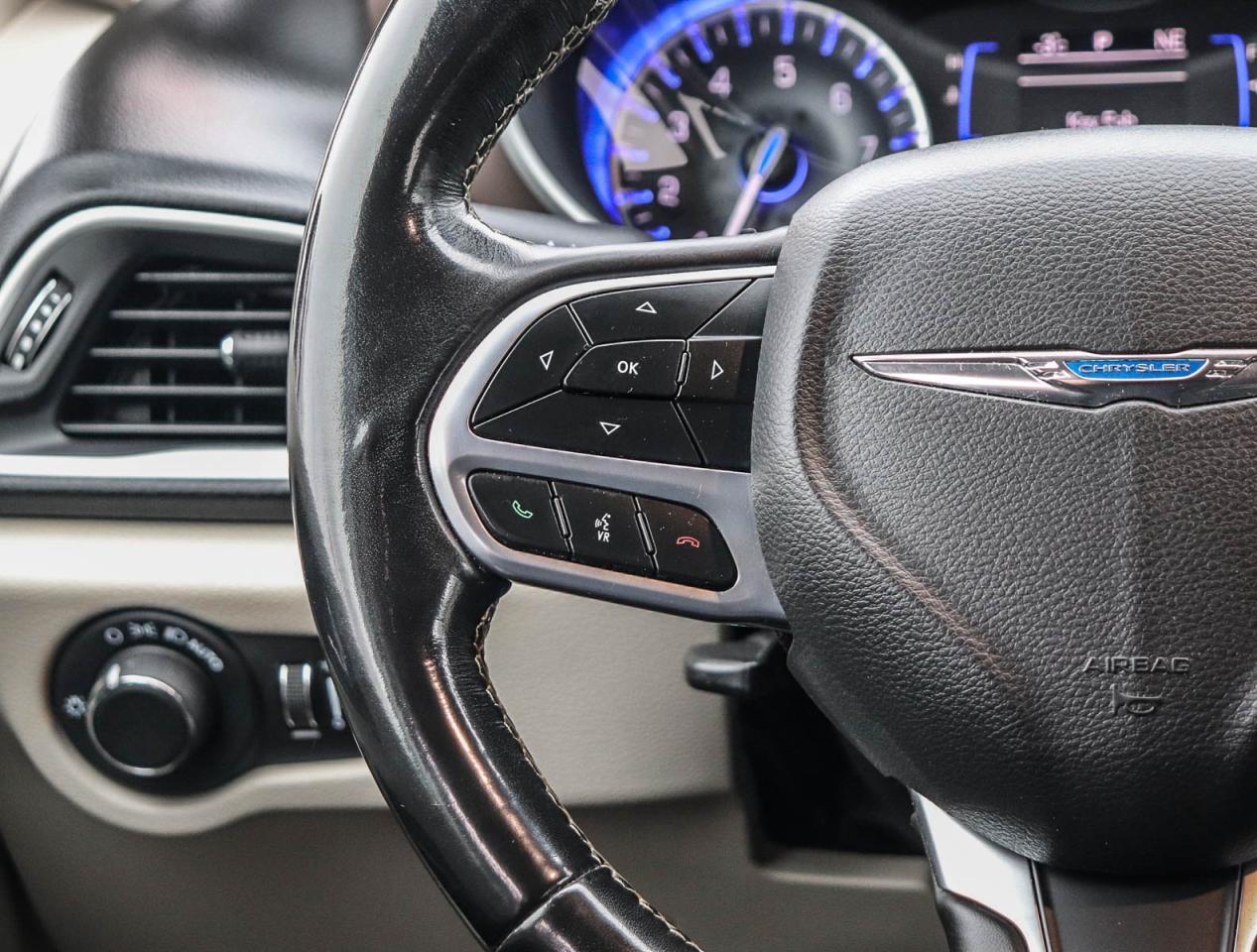 2021 Chrysler Grand Caravan SXT Photo