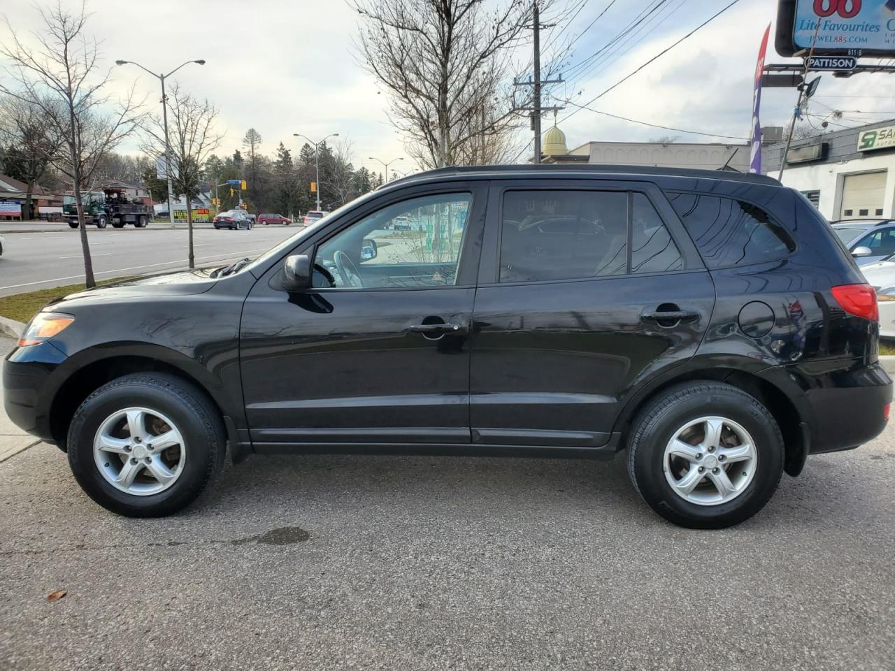 2009 Hyundai Santa Fe GLS Photo2