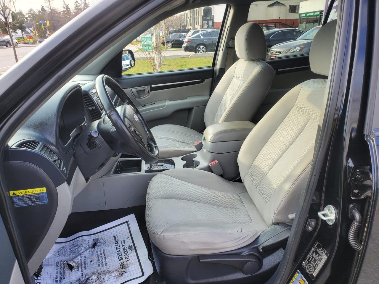 2009 Hyundai Santa Fe GLS Photo