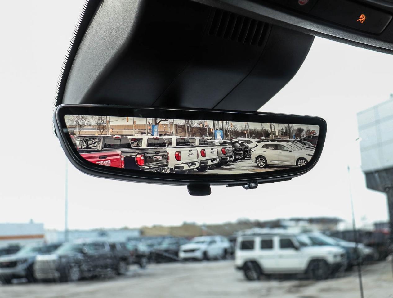 2022 GMC Sierra 1500 AT4X Photo