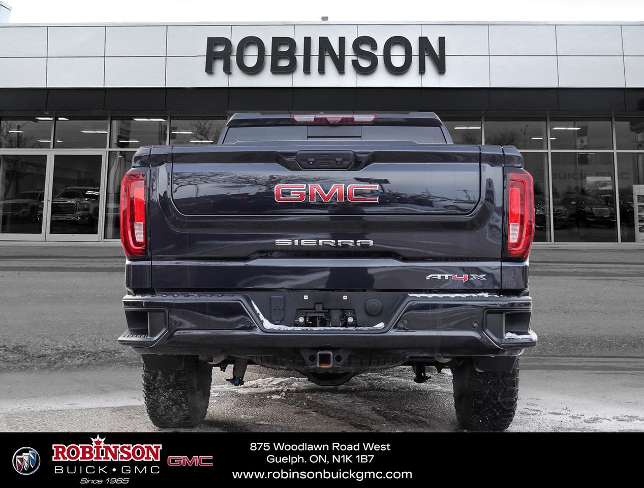 2022 GMC Sierra 1500 AT4X Photo3