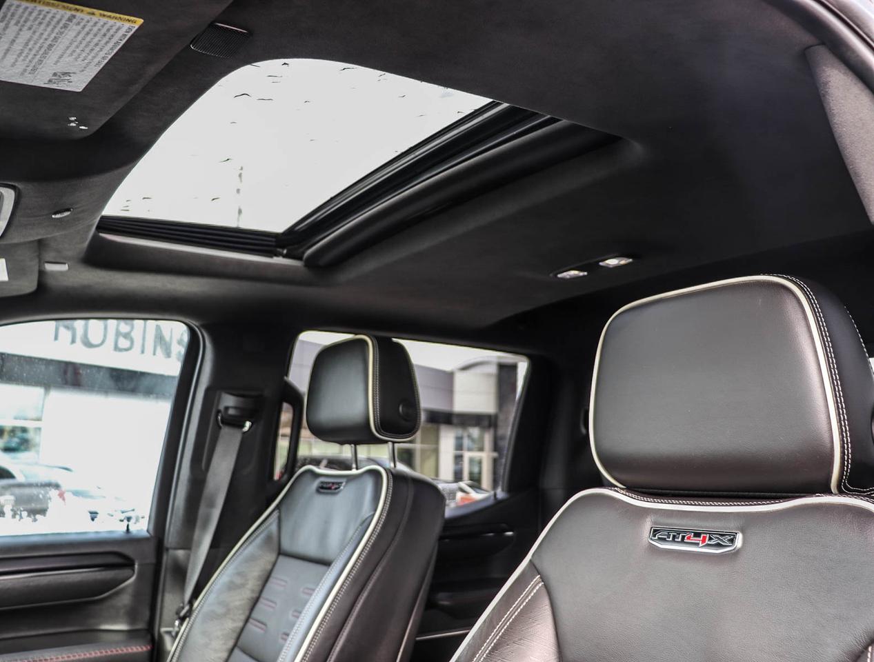 2022 GMC Sierra 1500 AT4X Photo