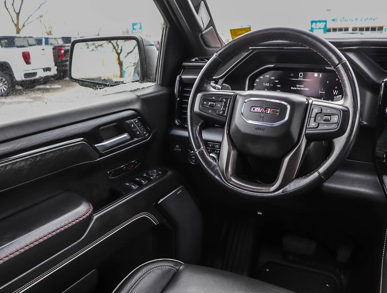 2022 GMC Sierra 1500 AT4X Photo