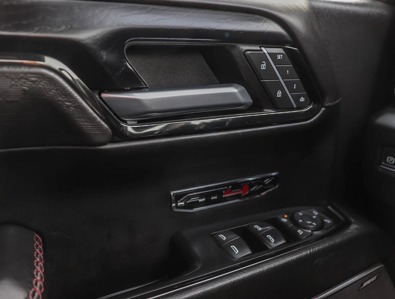 2022 GMC Sierra 1500 AT4X Photo