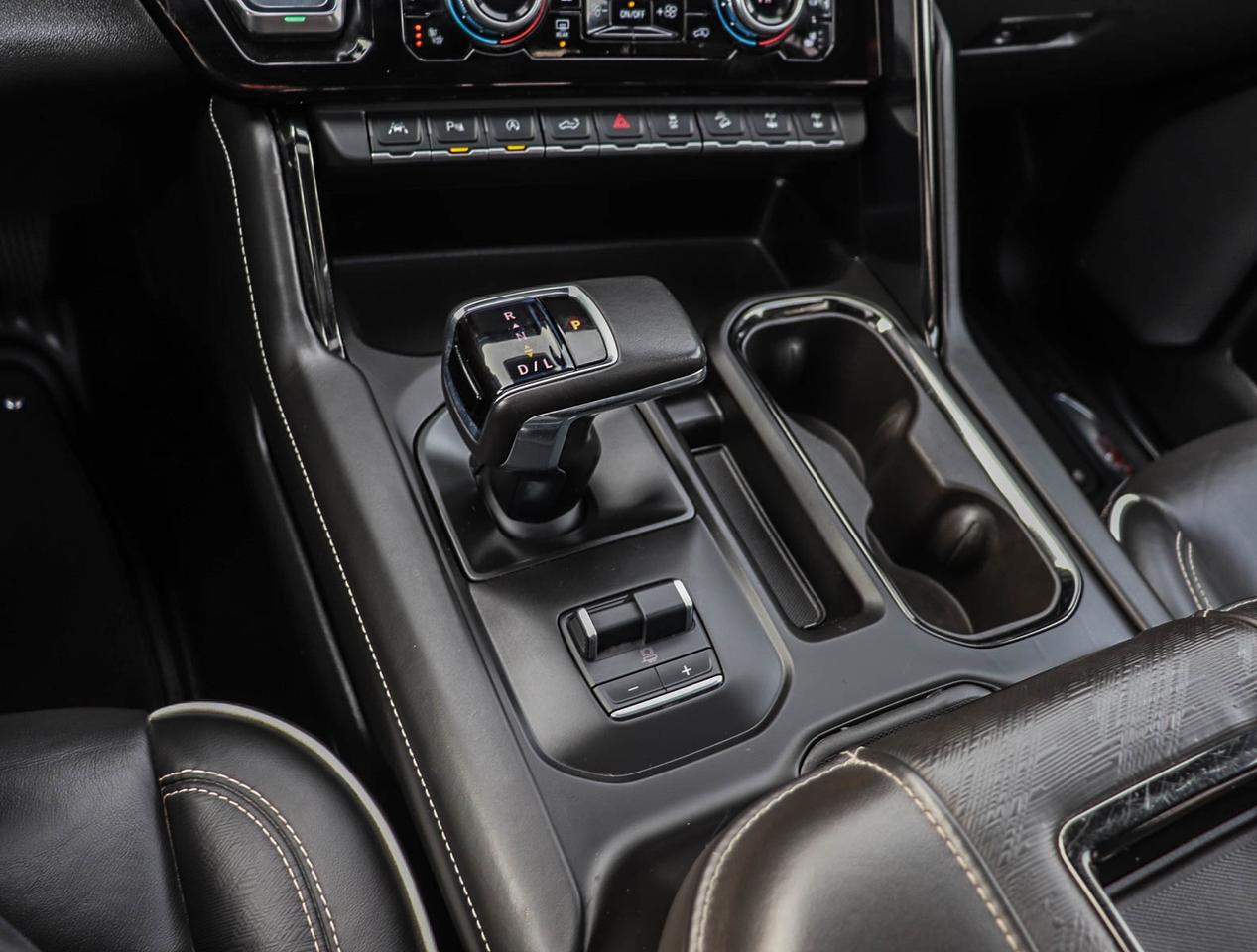 2022 GMC Sierra 1500 AT4X Photo