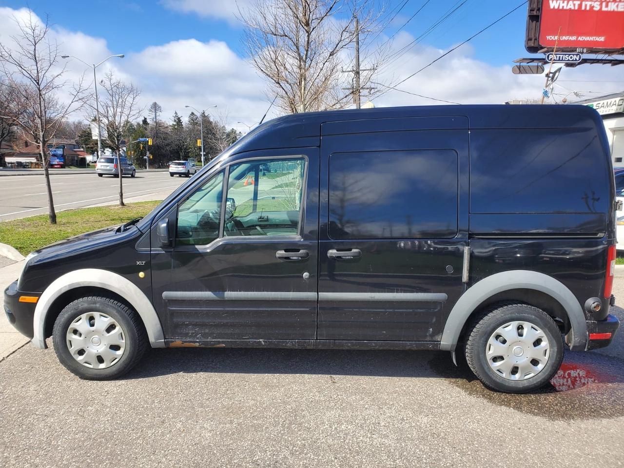 2012 Ford Transit Connect XLT with Side and Rear Door Glass Photo2