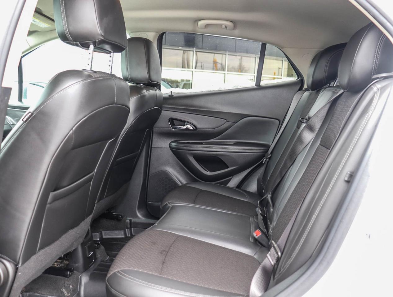 2022 Buick Encore Preferred Photo