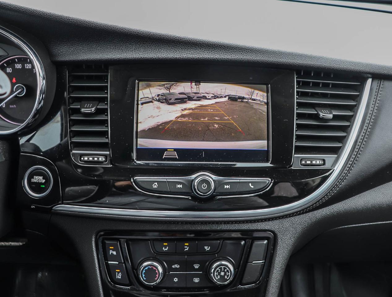 2022 Buick Encore Preferred Photo