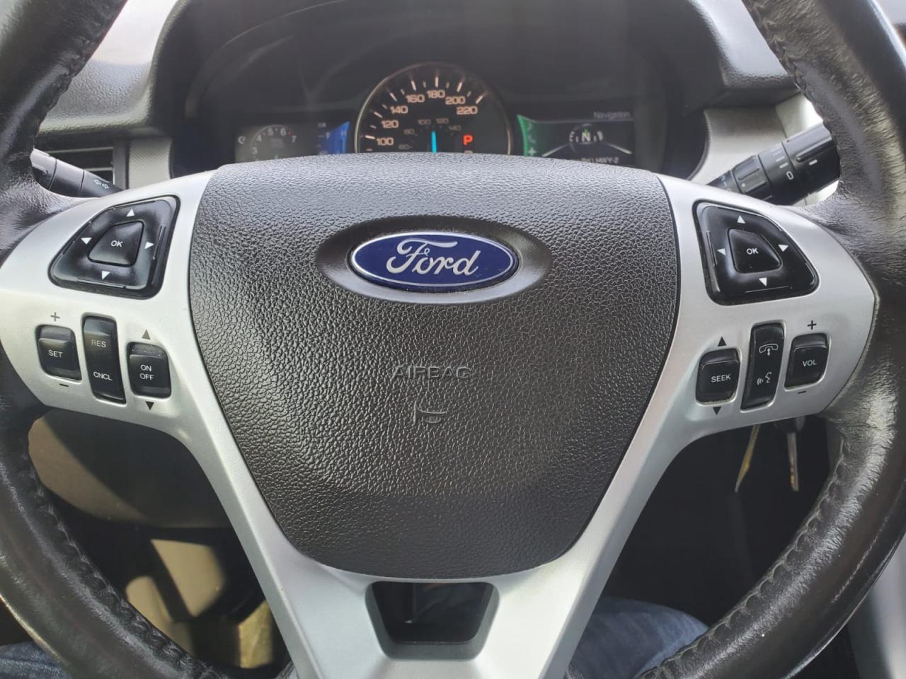 2013 Ford Edge SEL FWD Photo
