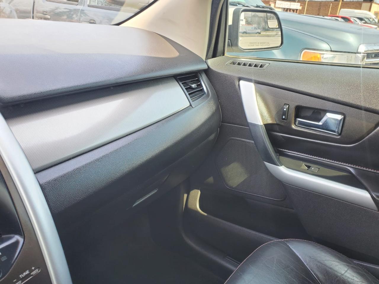 2013 Ford Edge SEL FWD Photo