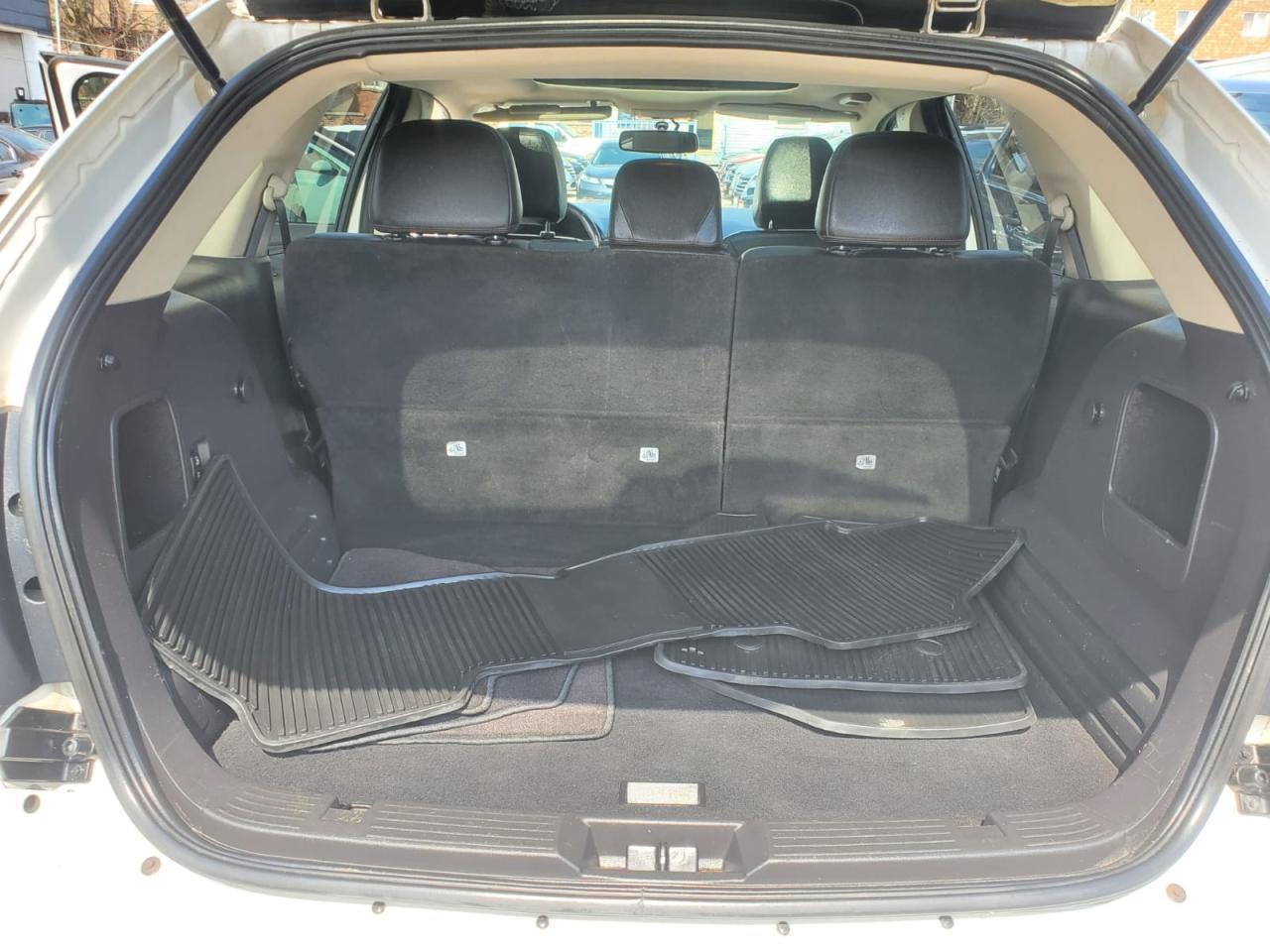 2013 Ford Edge SEL FWD Photo