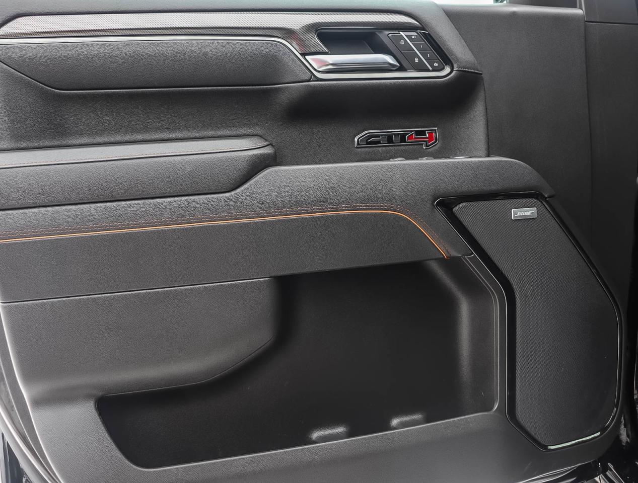 2025 GMC Sierra 1500 AT4 Photo