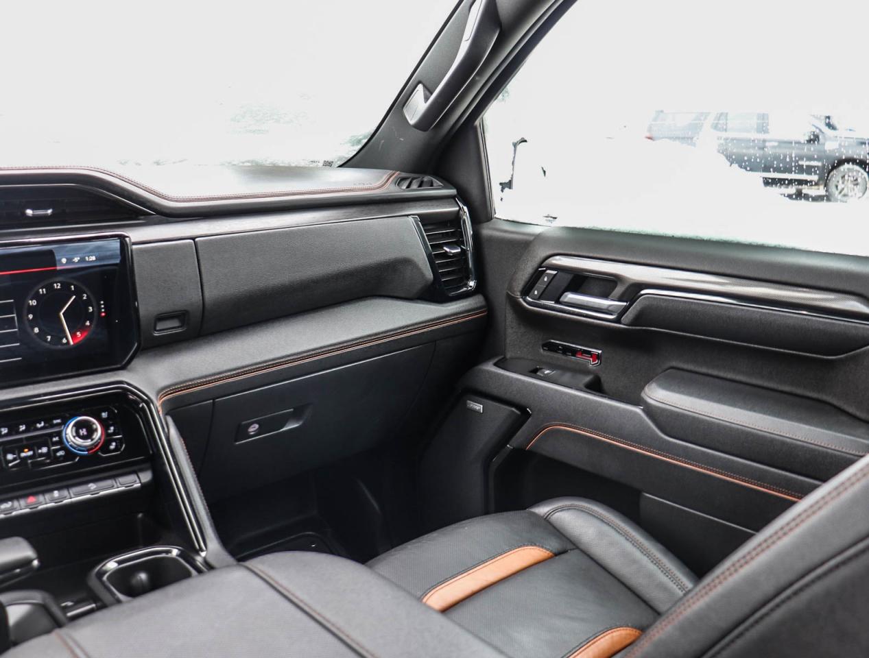 2025 GMC Sierra 1500 AT4 Photo