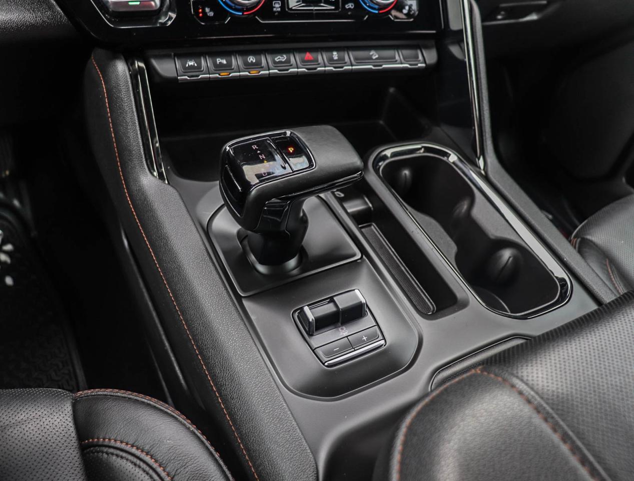 2025 GMC Sierra 1500 AT4 Photo