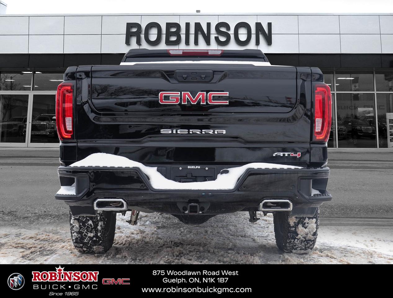 2025 GMC Sierra 1500 AT4 Photo3