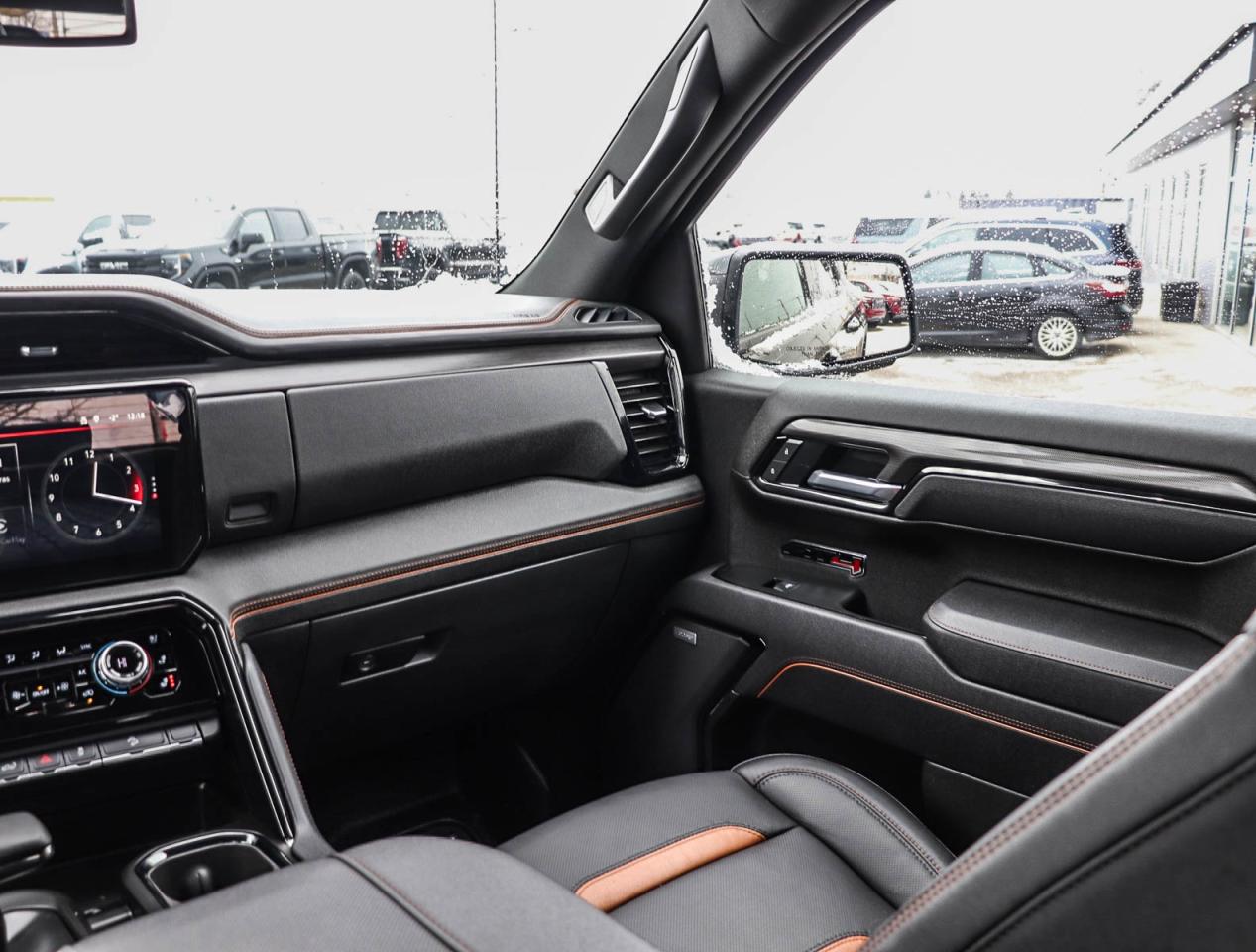 2025 GMC Sierra 1500 AT4 Photo