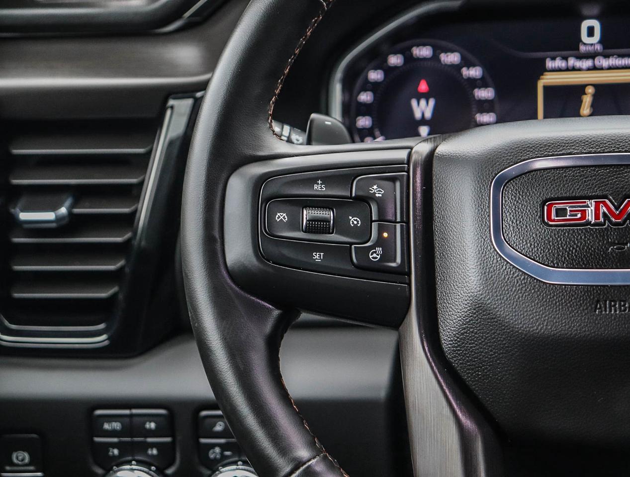 2025 GMC Sierra 1500 AT4 Photo