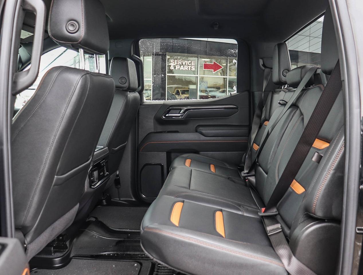 2025 GMC Sierra 1500 AT4 Photo