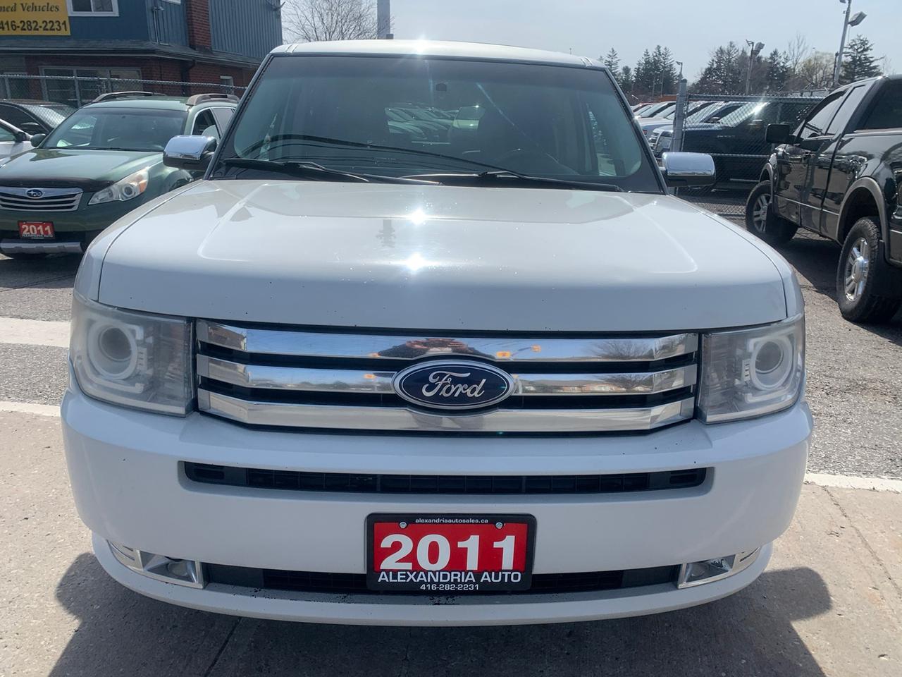 2011 Ford Flex Limited AWD Photo