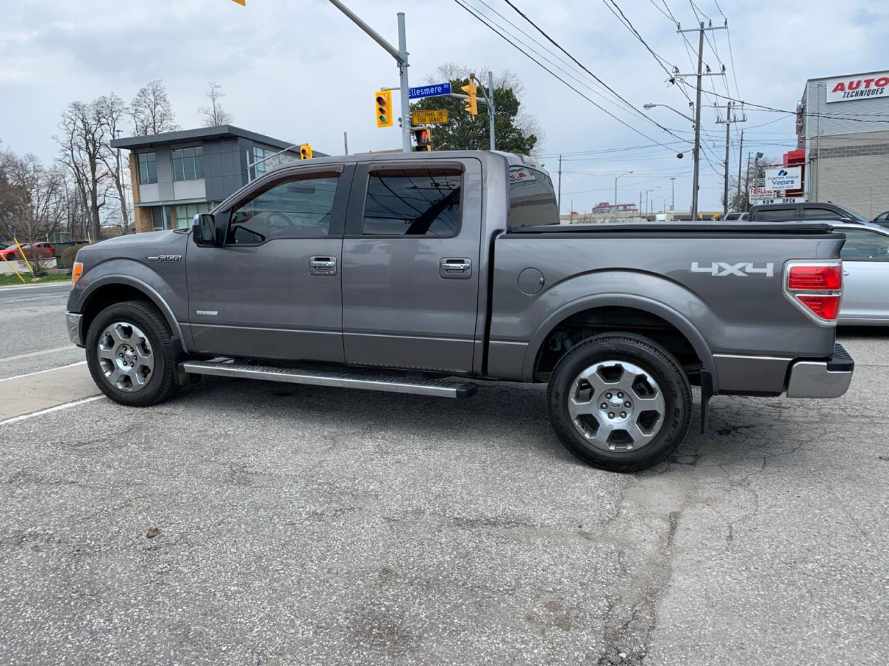 2011 Ford F-150 Lariat SuperCrew 5.5-ft. Bed 4WD Photo