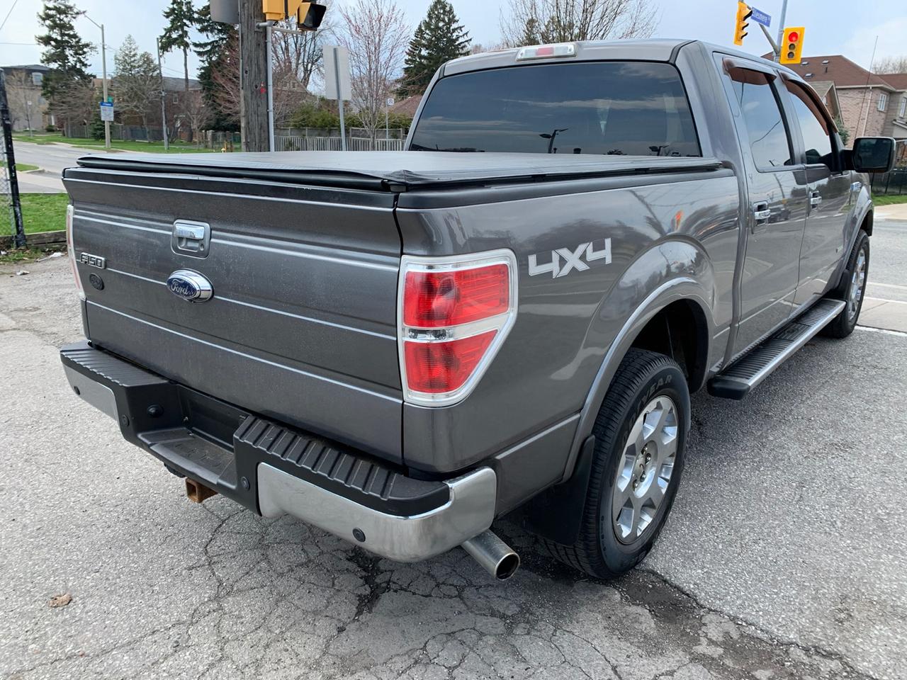 2011 Ford F-150 Lariat SuperCrew 5.5-ft. Bed 4WD Photo