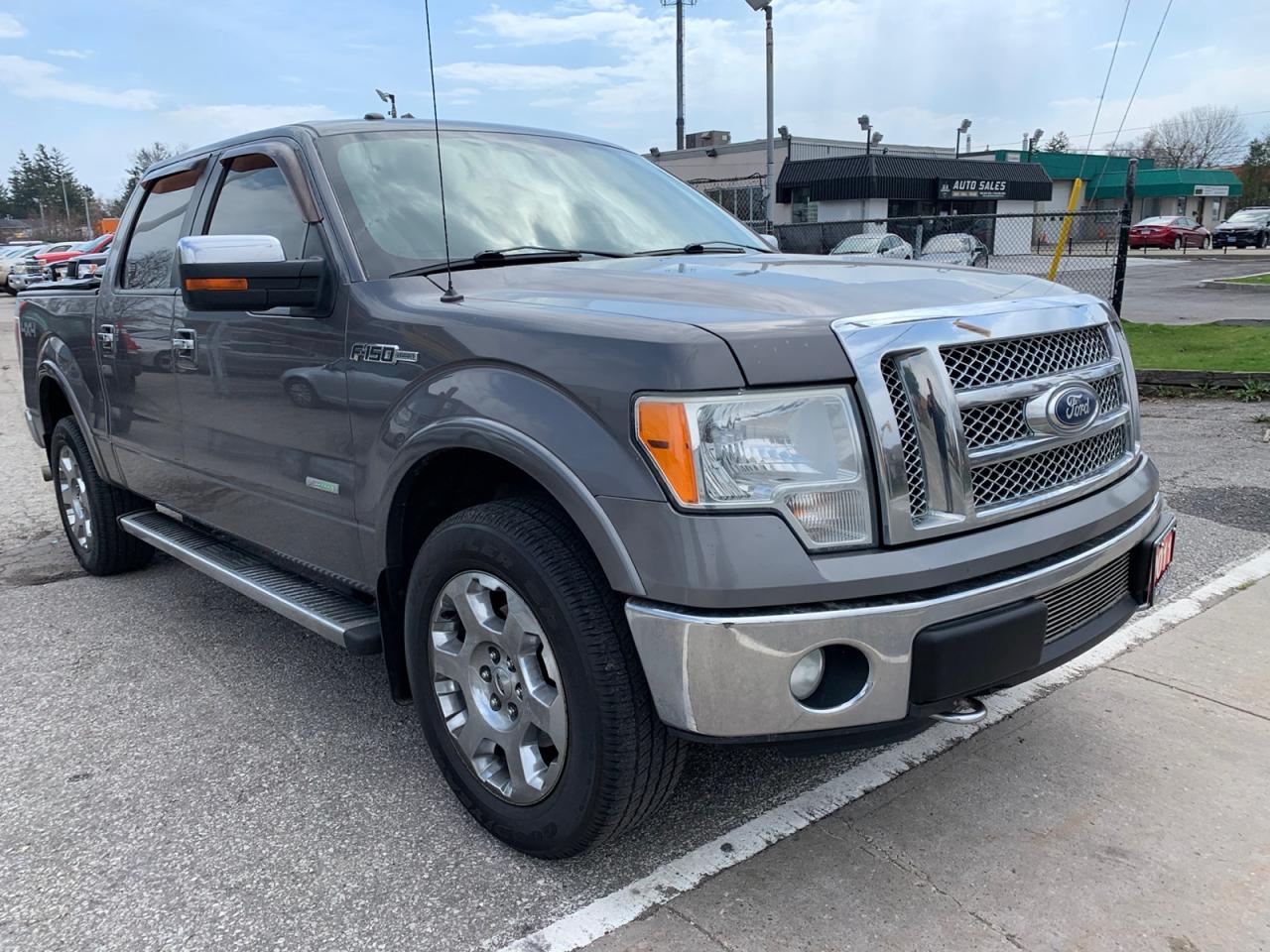 2011 Ford F-150 Lariat SuperCrew 5.5-ft. Bed 4WD Photo