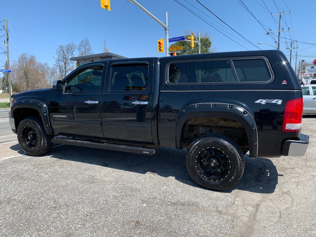 2013 GMC Sierra 1500 SL Crew Cab 4WD Photo4