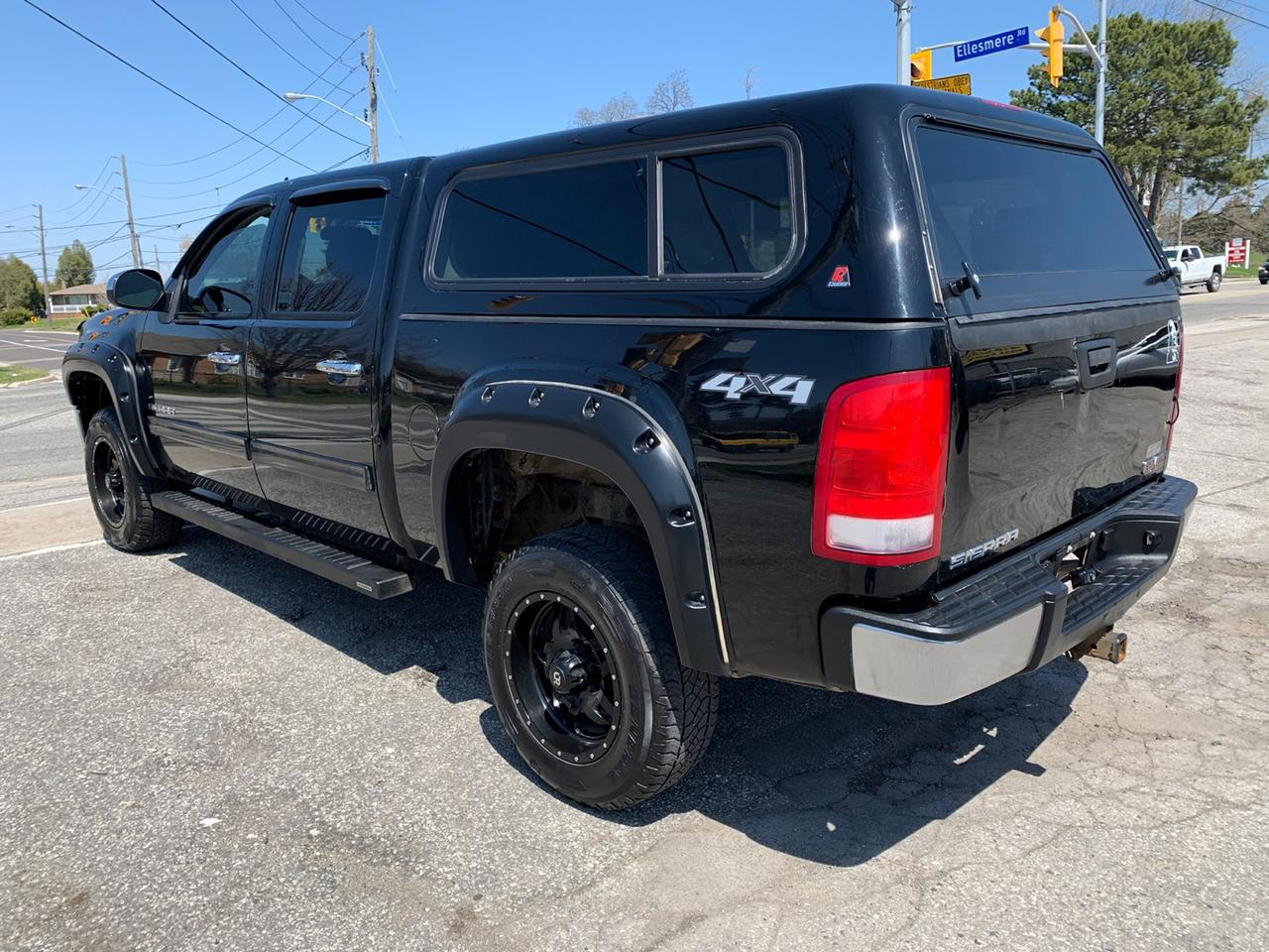 2013 GMC Sierra 1500 SL Crew Cab 4WD Photo