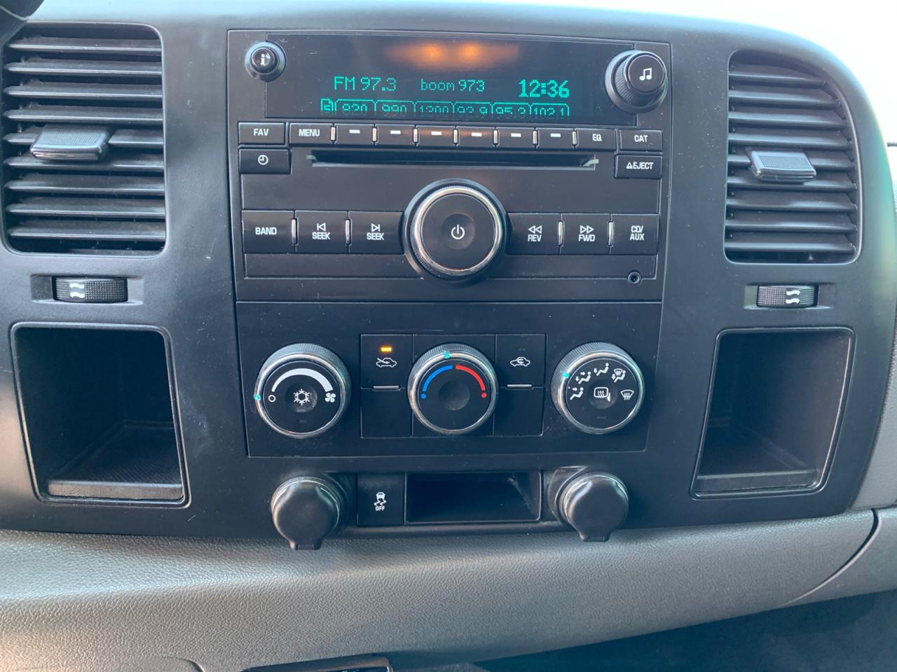 2013 GMC Sierra 1500 SL Crew Cab 4WD Photo