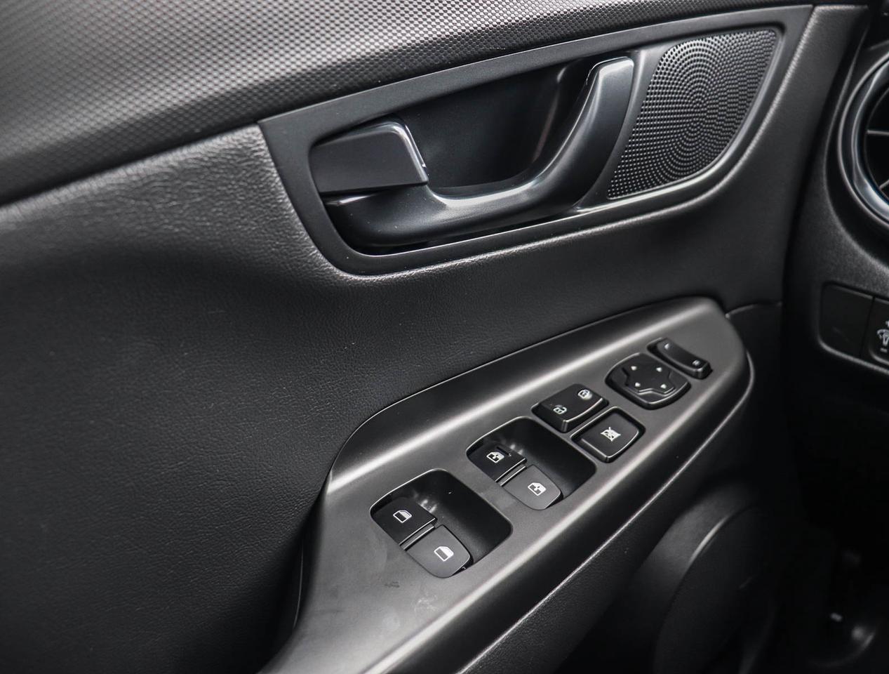 2023 Hyundai KONA N Line Photo