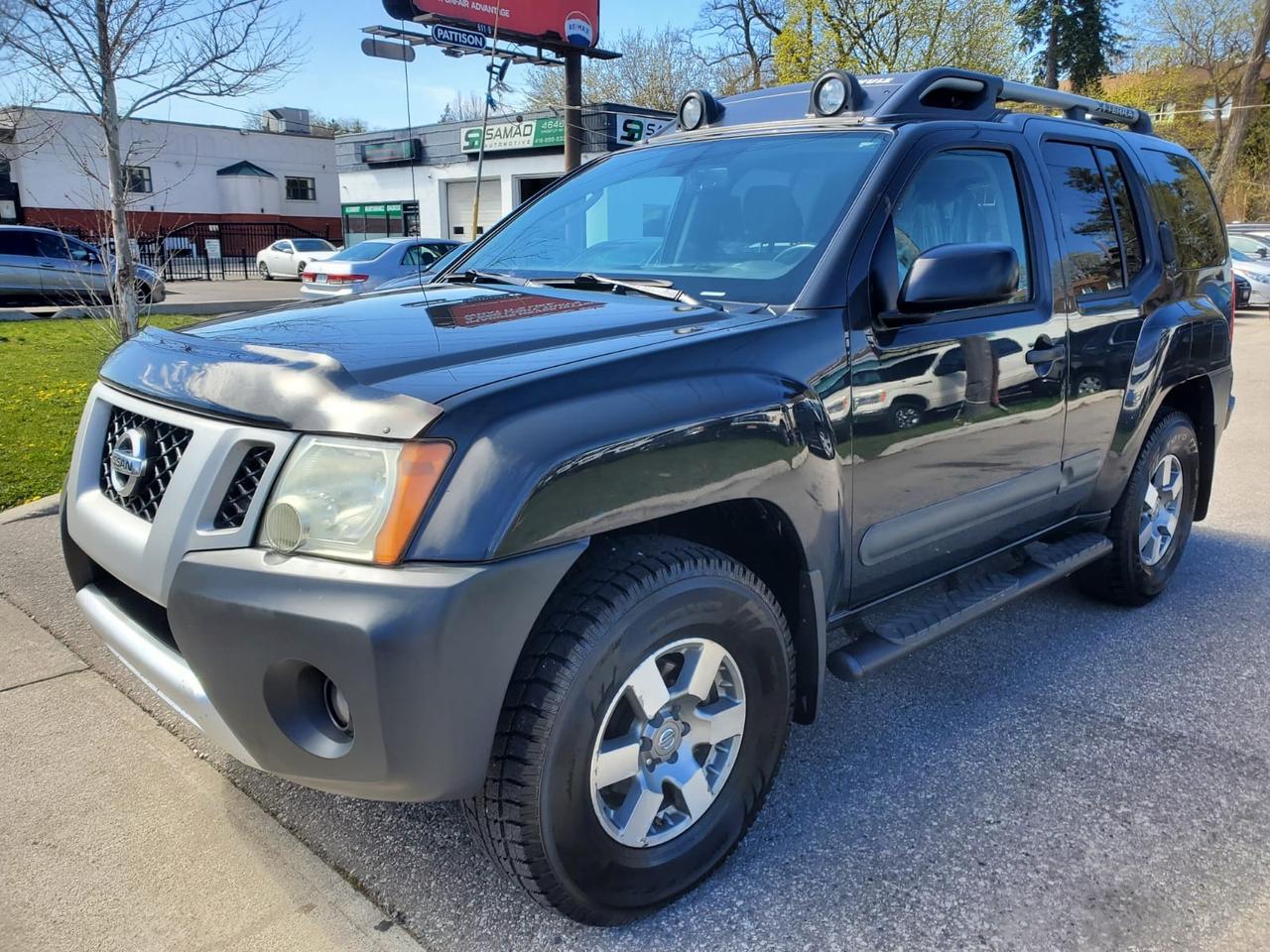 2011 Nissan Xterra Pro-4X 4WD Photo5