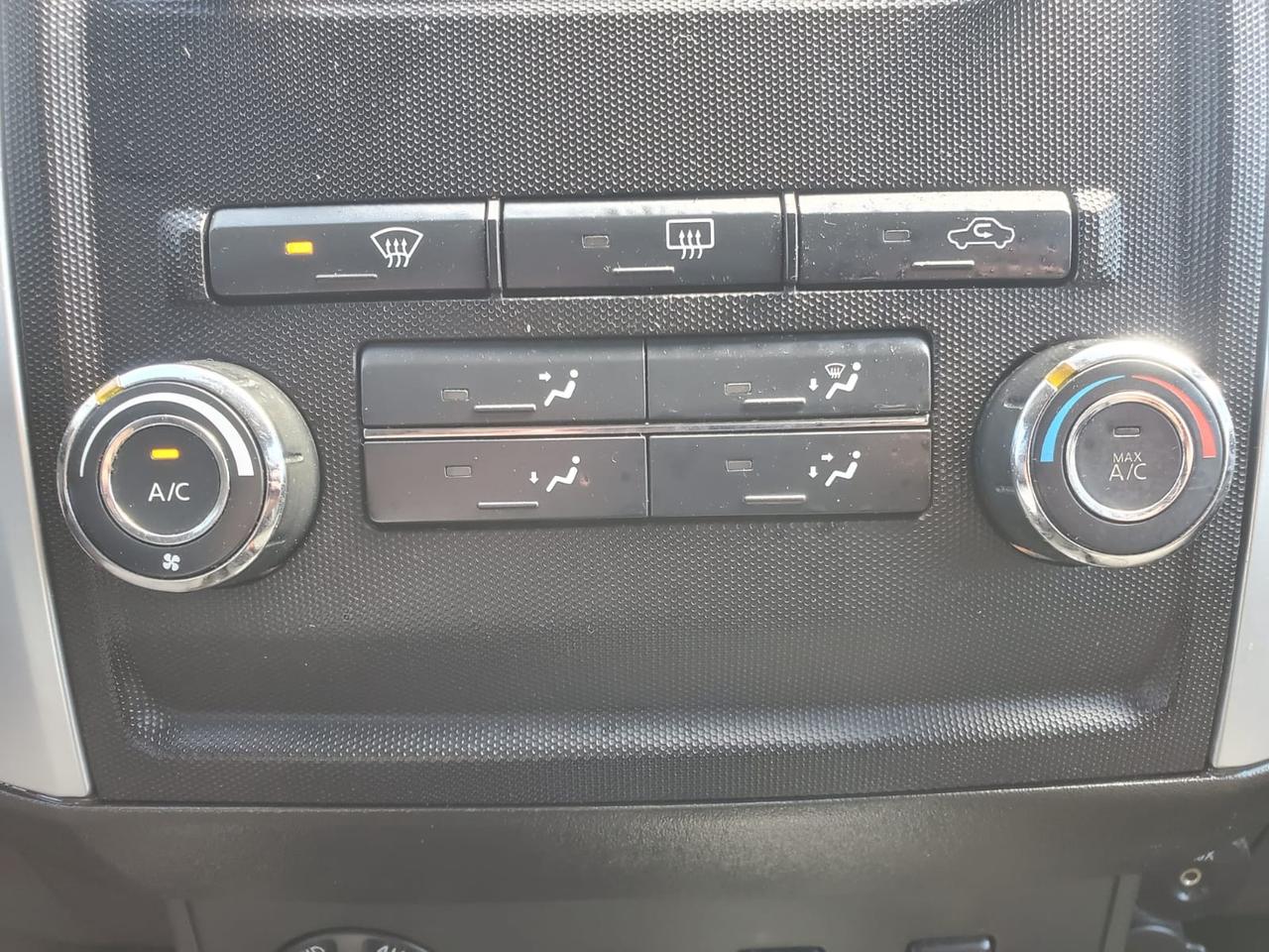 2011 Nissan Xterra Pro-4X 4WD Photo