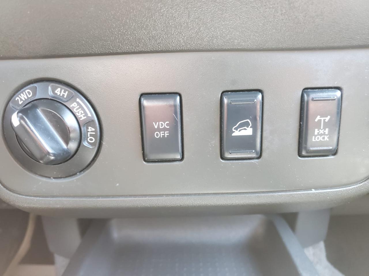 2011 Nissan Xterra Pro-4X 4WD Photo