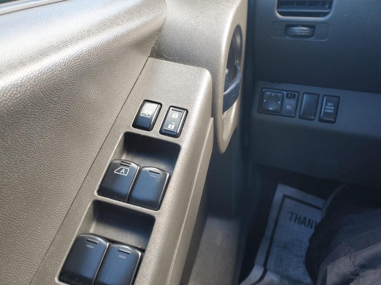 2011 Nissan Xterra Pro-4X 4WD Photo