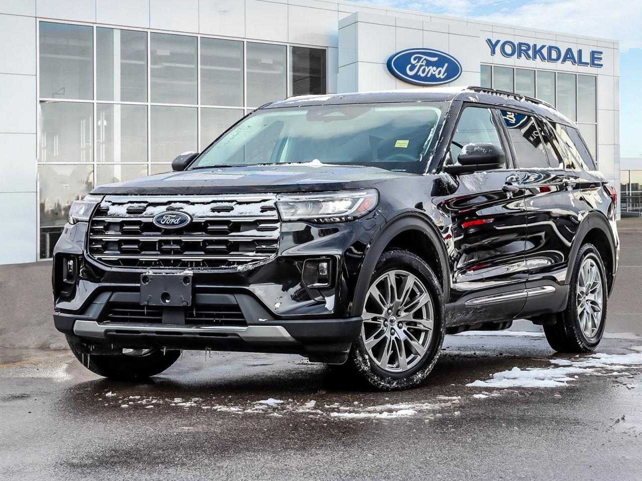2025 Ford Explorer Active Photo
