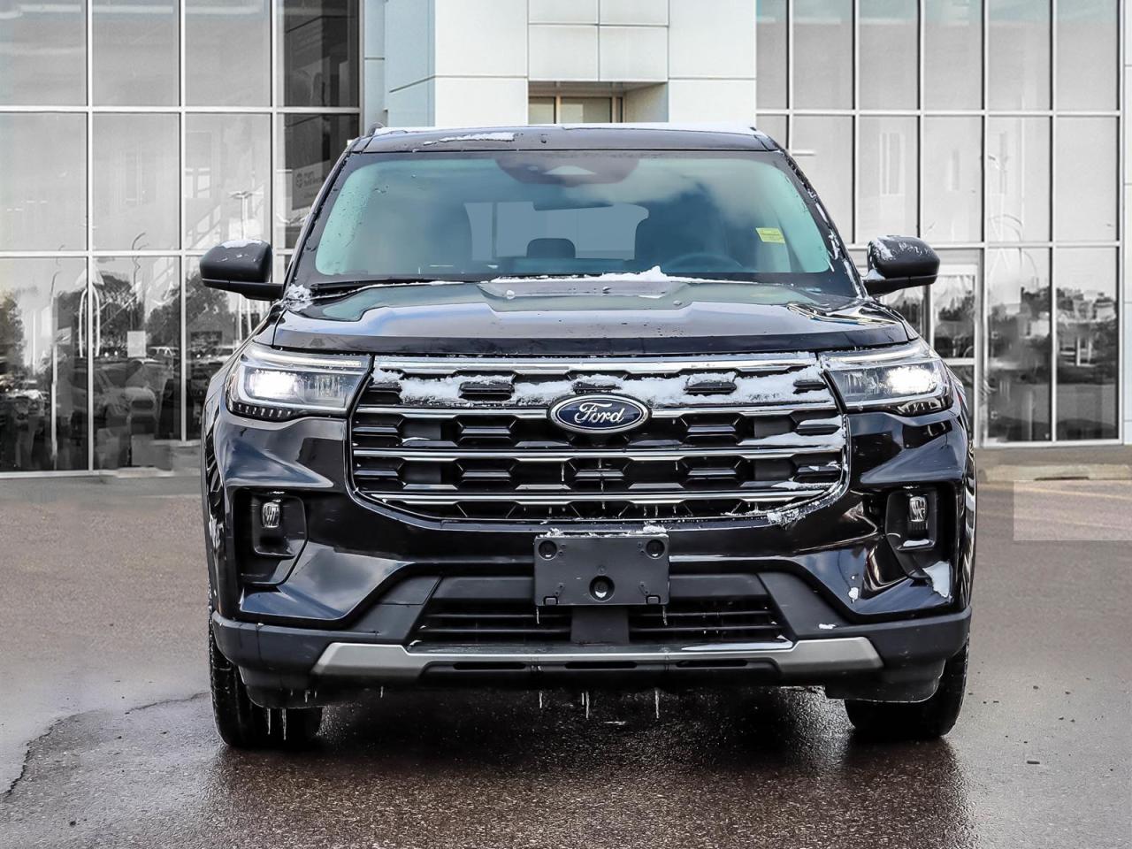 2025 Ford Explorer Active Photo