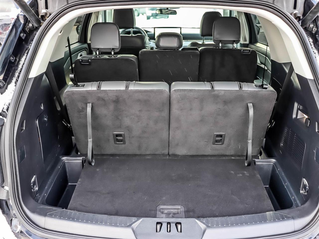 2025 Ford Explorer Active Photo