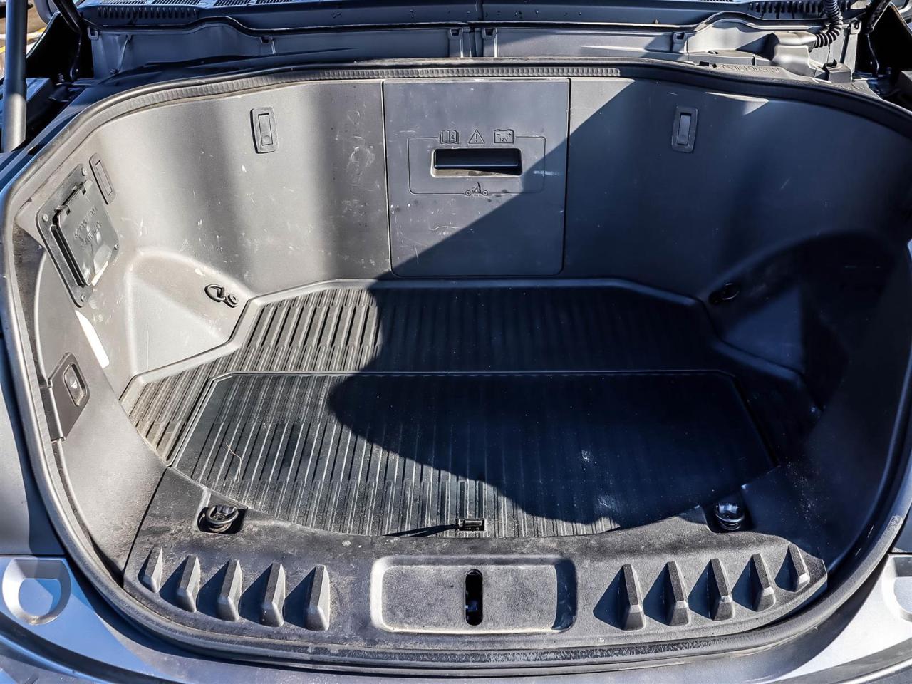 2025 Ford F-150 Lightning XLT Photo