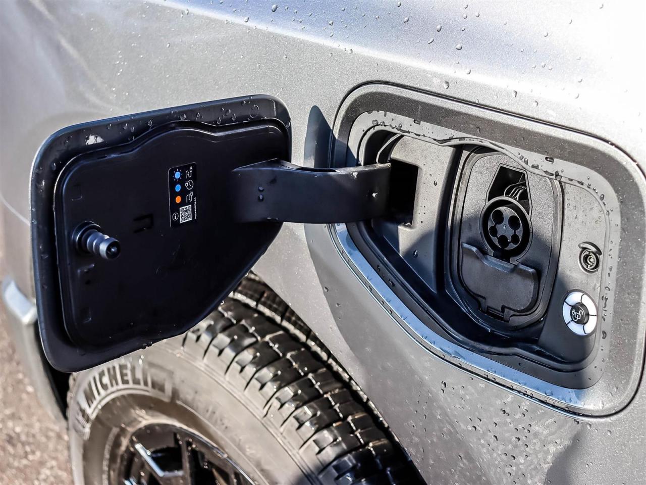 2025 Ford F-150 Lightning XLT Photo