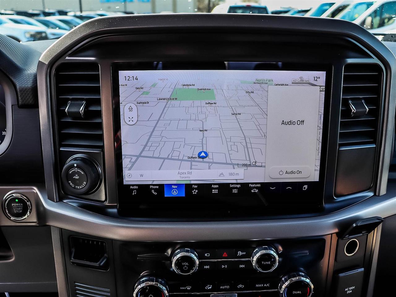 2025 Ford F-150 Lightning XLT Photo